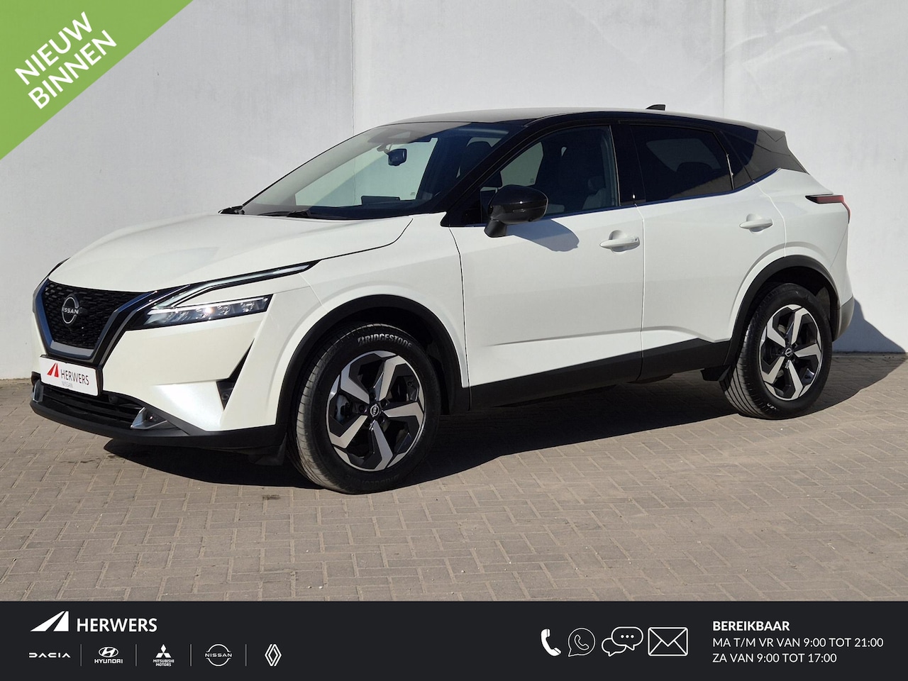 Nissan Qashqai - 1.3 MHEV Xtronic N-Connecta Automaat / Cold Pack / HUD / 1800kg Trekgewicht / Elektrische - AutoWereld.nl