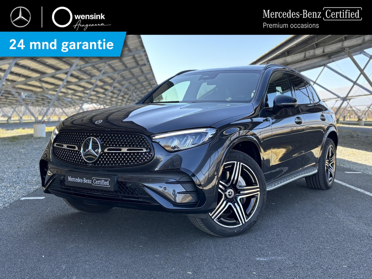 Mercedes-Benz GLC-klasse - 300e 4MATIC AMG Line | Night | Panoramadak | Trekhaak | Parkeercamera | Sfeerverlichting | - AutoWereld.nl