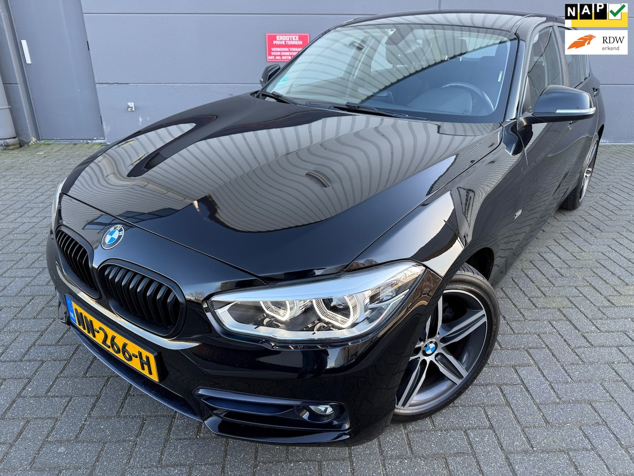 BMW 1-serie - 118i Centennial Executive*NAVI*PARK SENSOREN*2 EIGNAAR*CRUISE*ELKT-RAAM*C-D AFSTAND - AutoWereld.nl