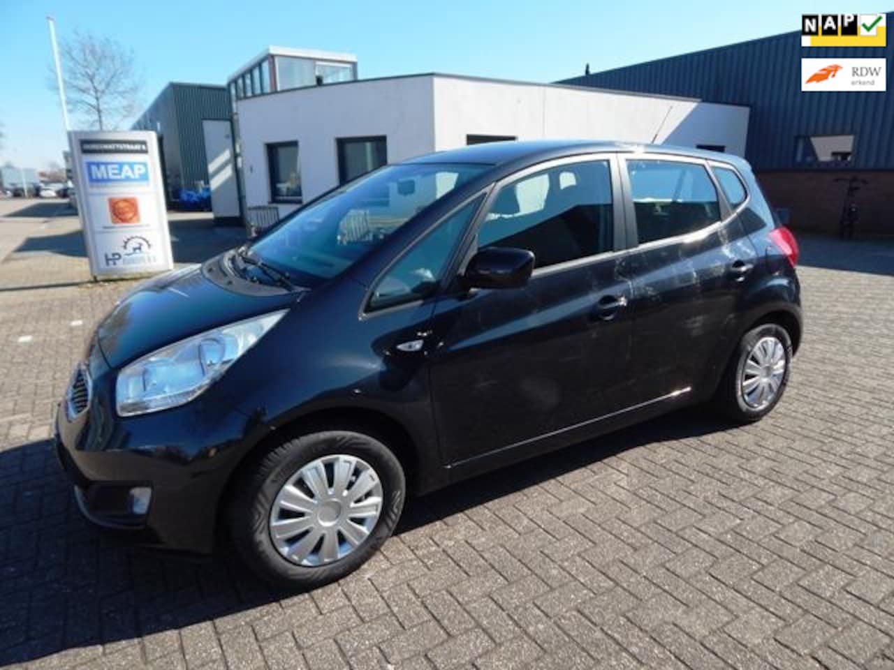 Kia Venga - 1.4 CVVT X-tra 1.4 CVVT X-tra - AutoWereld.nl