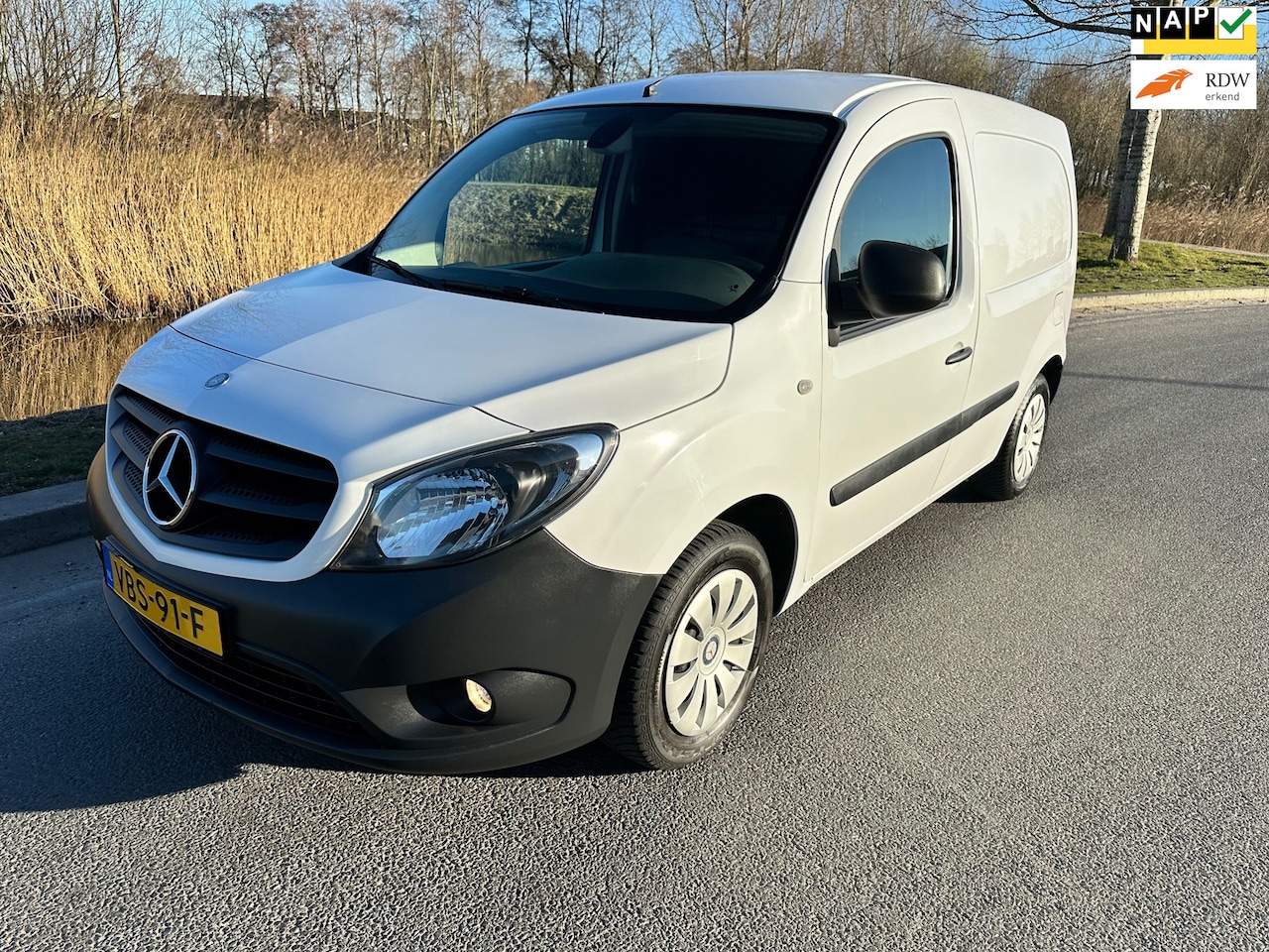 Mercedes-Benz Citan - 108 CDI BlueEFFICIENCY 2019/AIRCO/PDC/DEALER ONDERHOUDEN/RIJDT NIEUW/EXCL.BTW/INRUIL & FIN - AutoWereld.nl