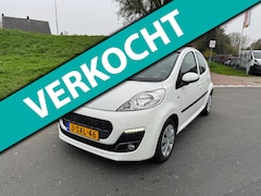 Peugeot 107 - 1.0 Active Airco 2014 Led dagrijverlichting