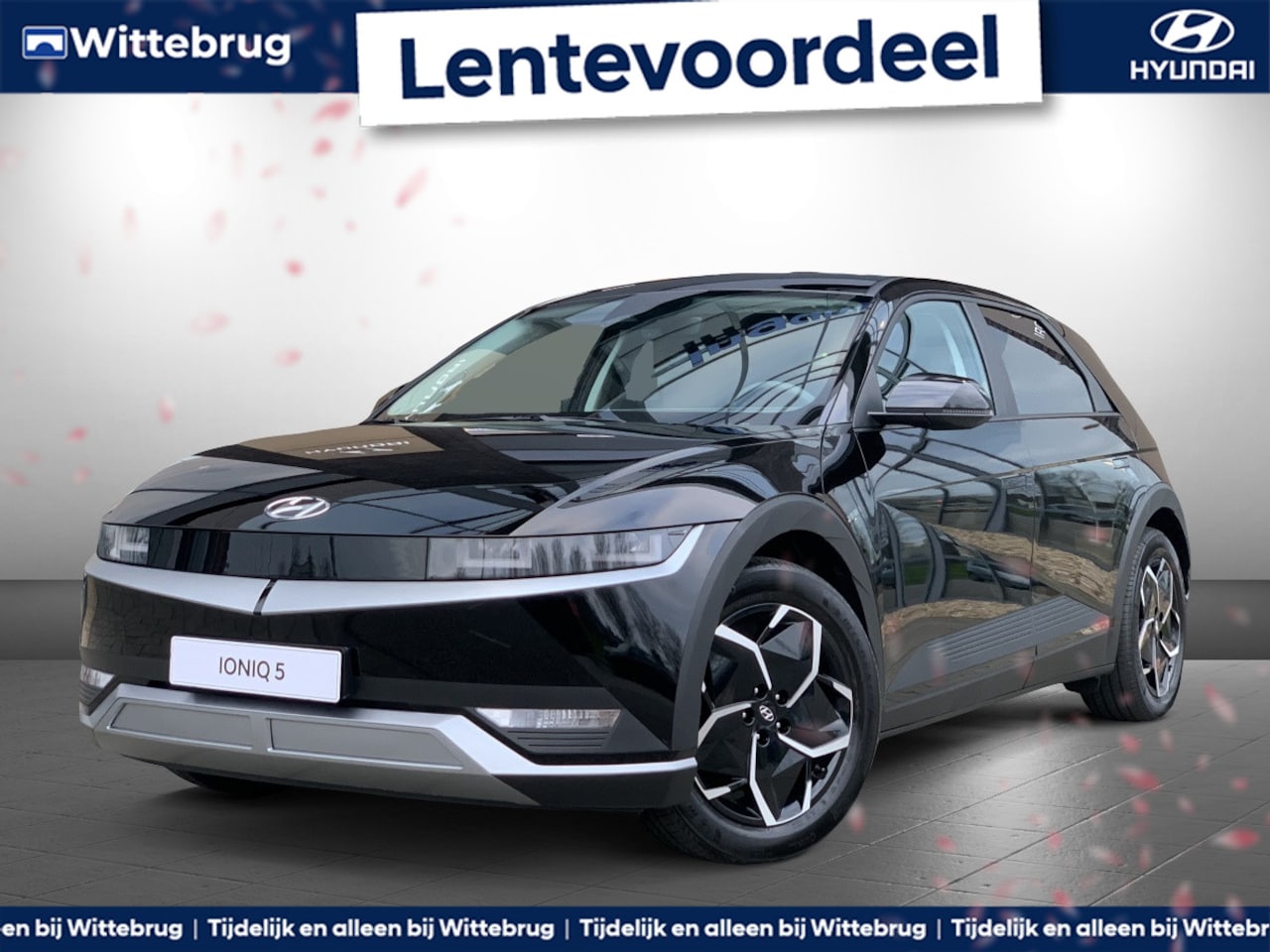 Hyundai IONIQ 5 - 77 kWh Style Warmtepomp, Vehicle 2 Load, Navigatie en Groot Accu pakket met 507 KM RANGE! - AutoWereld.nl