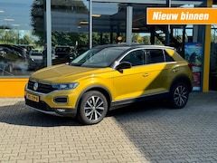 Volkswagen T-Roc - 1.0 TSI 115 pk Style - Navigatie orgineel