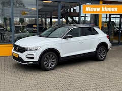 Volkswagen T-Roc - 1.0 TSI Style - navi - sensoren - adaptive cruise