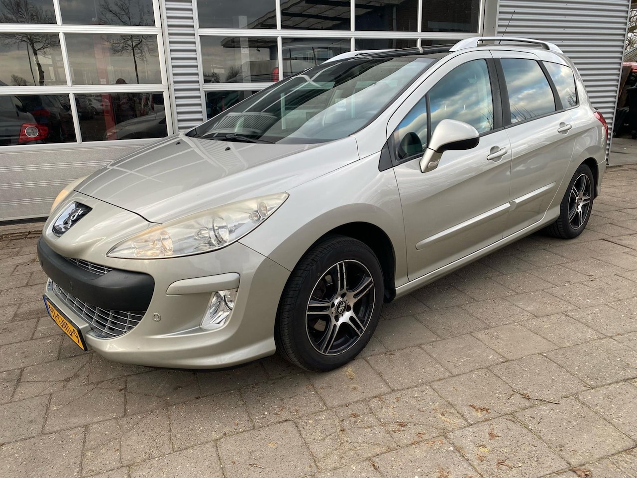 Peugeot 308 SW - 1.6 VTi XS 1.6 VTi XS - AutoWereld.nl