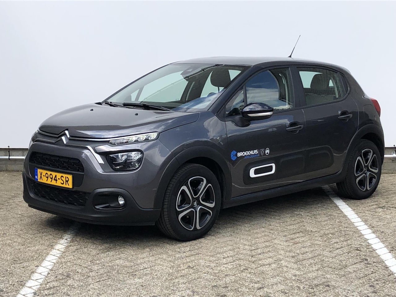 Citroën C3 - 1.2 PureTech Plus | Apple Carplay/Android Auto | Parkeersensoren achter | Stoelverwarming - AutoWereld.nl