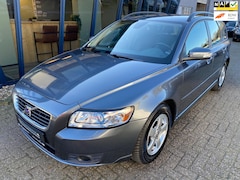 Volvo V50 - 1.8 Momentum 125PK Uniek 51.000KM Youngtimer