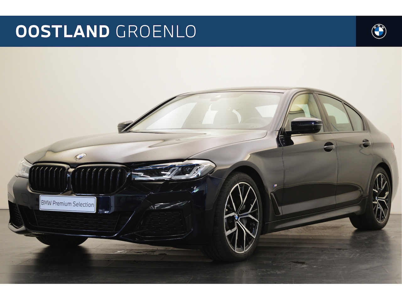 BMW 5-serie - 530i High Executive M Sport Automaat / Trekhaak / Laserlight / Parking Assistant / Comfort - AutoWereld.nl