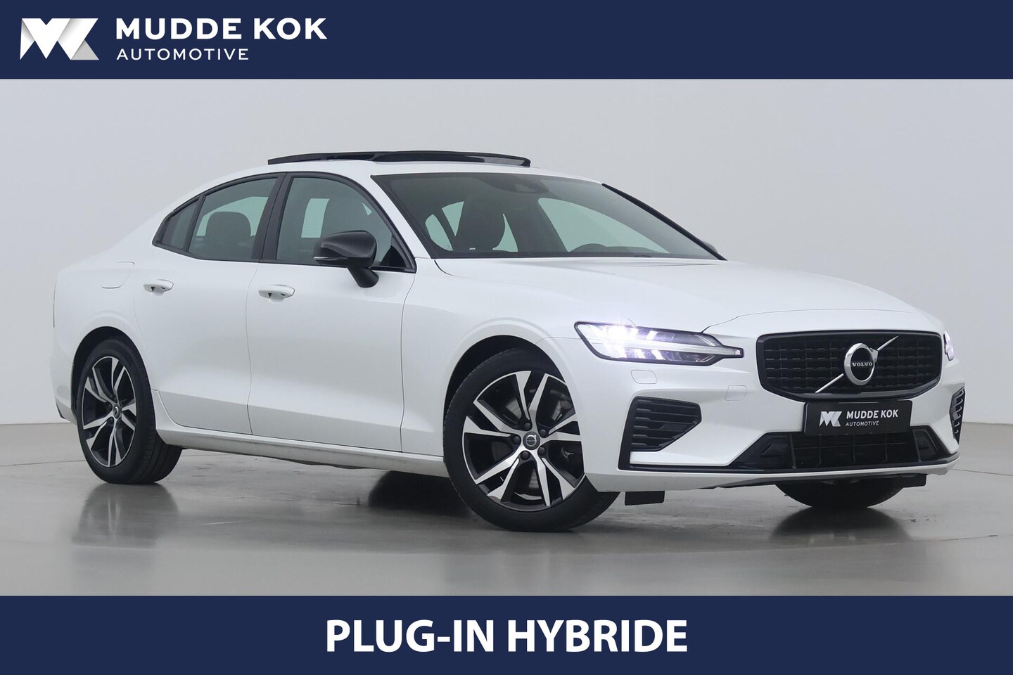 Volvo S60 - T8 Recharge R-Design | Panoramadak | Head-Up | harman/kardon | Trekhaak | ACC | Camera - AutoWereld.nl