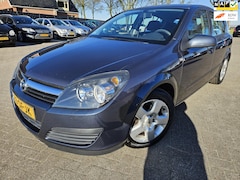 Opel Astra - 1.6 Edition 5Drs. 2005. Airco/Cruise/Trekhaak etc. APK 08-2025