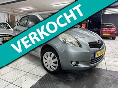 Toyota Yaris - 1.3 VVTi Sol Airco\Nap