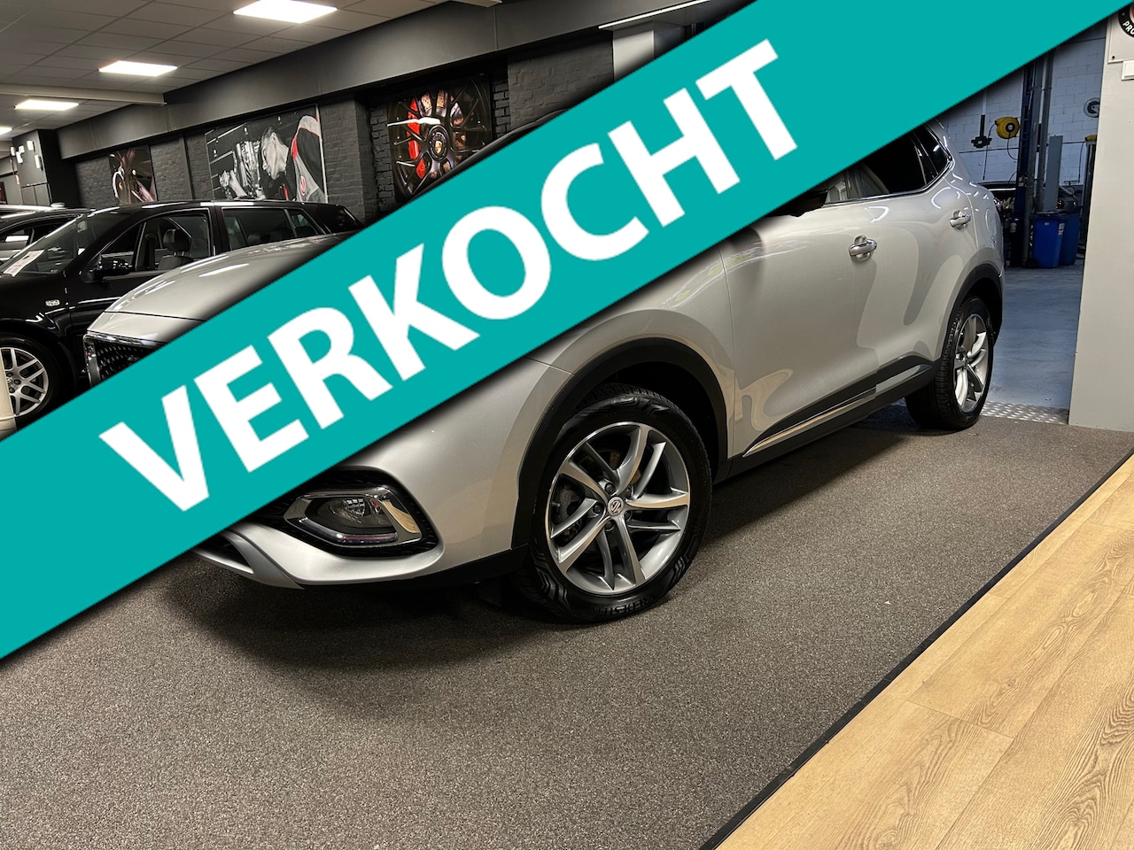 MG EHS - 1.5 TGDI Luxury PHEV / Leder / 360Camera / navigatie / stoelverwarming - AutoWereld.nl