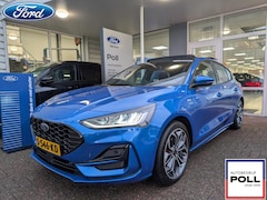 Ford Focus - 1.0 EcoB. Hybrid ST Line Panoramadak Ad Cruise Camera Winter Parking pack Dodehoek detecti