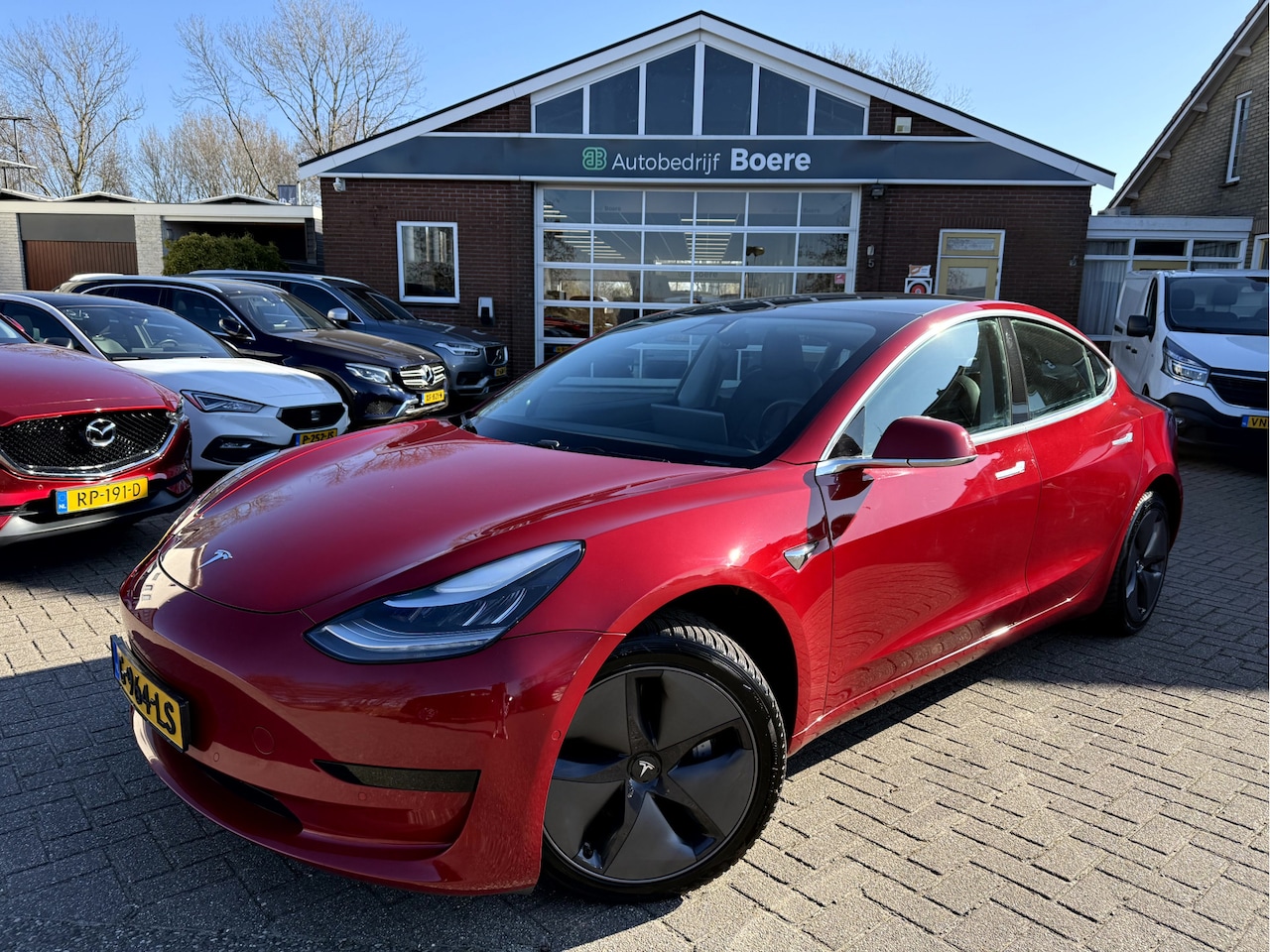 Tesla Model 3 - RWD Plus Pano-dak, Leer, Camera - AutoWereld.nl