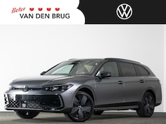 Volkswagen Passat Variant - R-Line-Edition 1.5 272 PK eHybrid | Trekhaak | Panoramadak | harman / kardon | Black Style