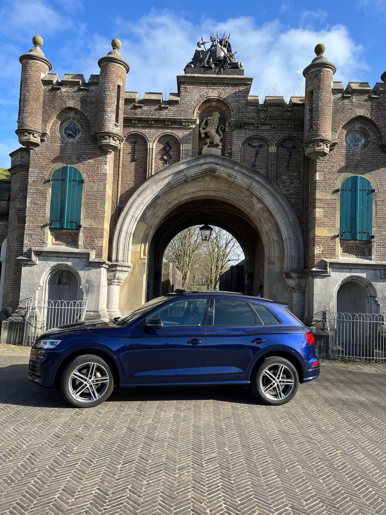 Audi Q5 - 2.0 TFSI quattro Sport S Line Black Edition - AutoWereld.nl