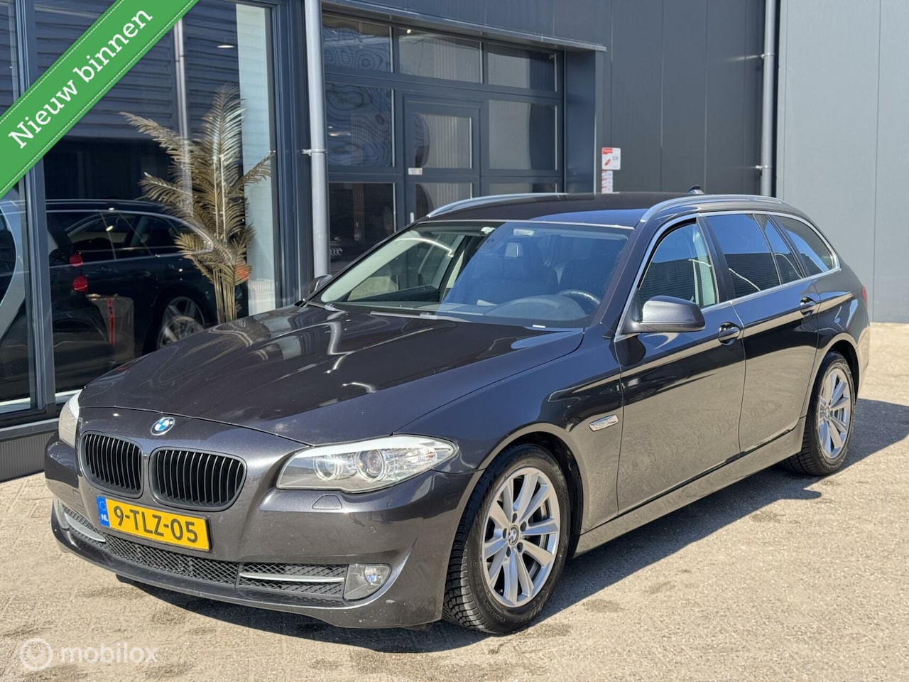 BMW 5-serie Touring - 520d Corporate Lease Business Line Edition II 520d Corporate Lease Business Line Edition II - AutoWereld.nl