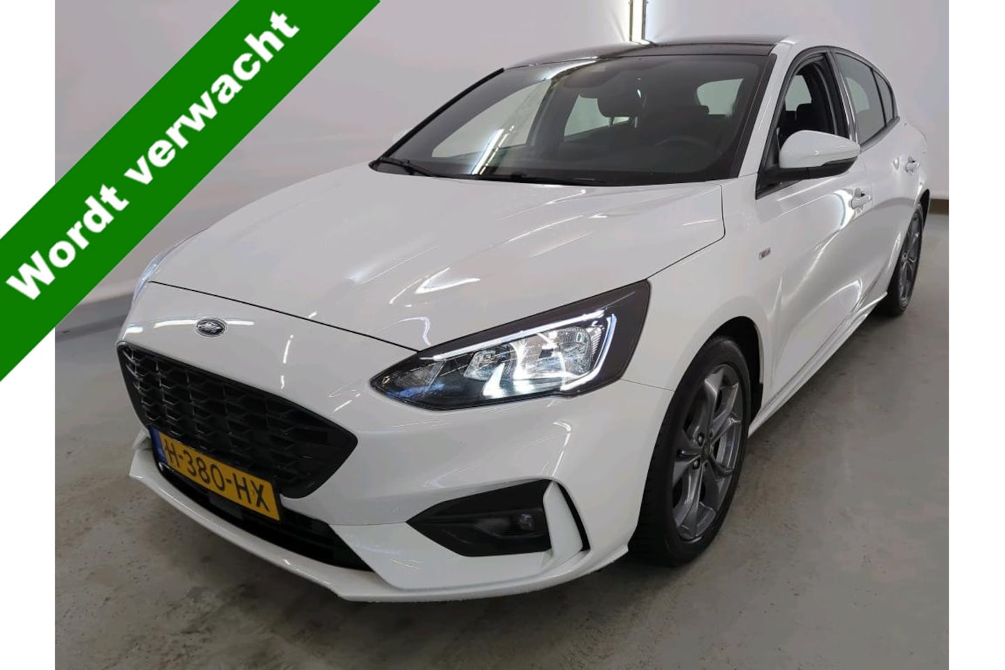 Ford Focus - 1.0 EcoBoost ST Line Business NL AUTO | PANO | - AutoWereld.nl