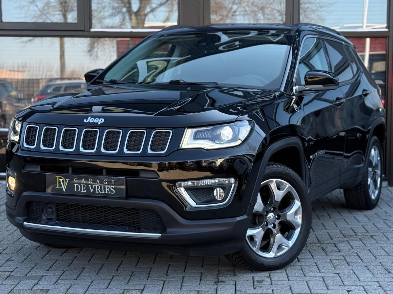 Jeep Compass - 1.4 MultiAir 170pk Automaat Limited 4x4 BeatsAudio Leder Garantie - AutoWereld.nl