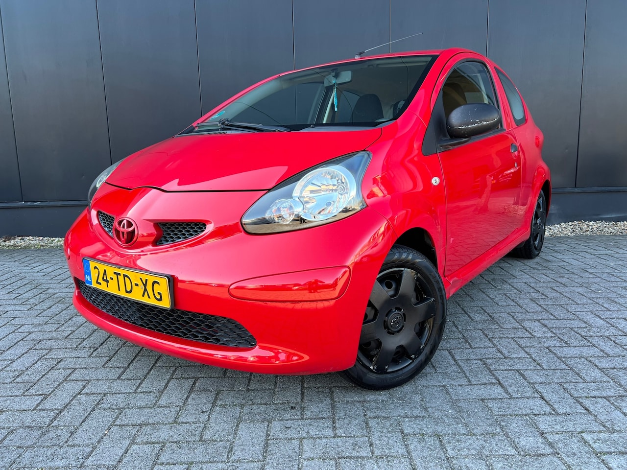 Toyota Aygo - 1.0-12V '06 Org150dkm!/Nap/Apk02-2026 - AutoWereld.nl