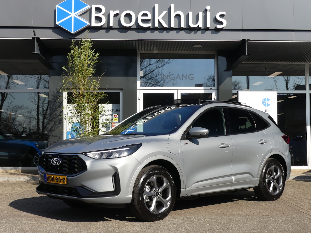 Ford Kuga - 2.5 PHEV 243PK ST-Line | TREKHAAK | PANORAMADAK | STOEL+STUUR+VOORRUITVERWARMING | - AutoWereld.nl