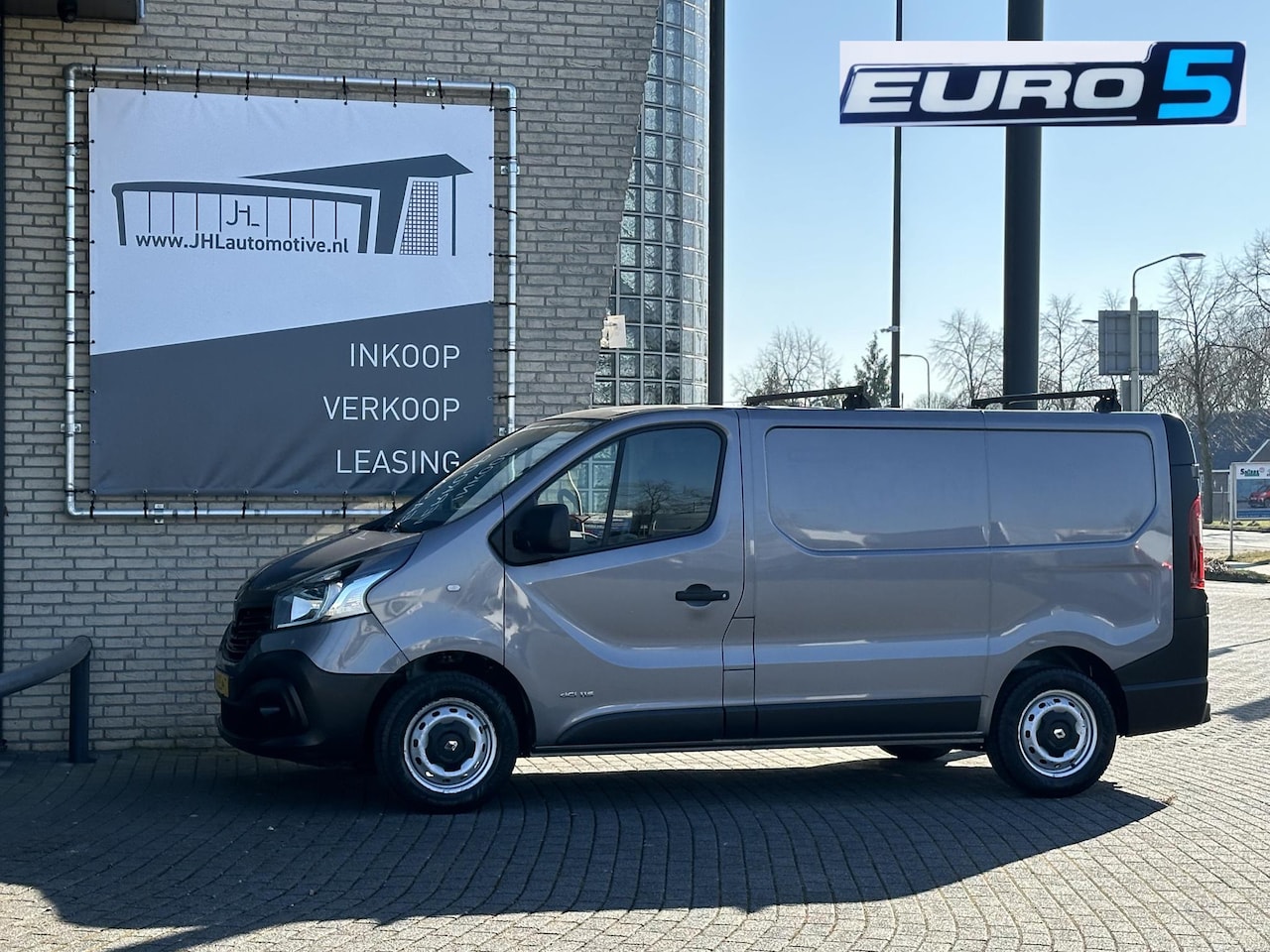 Renault Trafic - 1.6 dCi T27 L1H1 Comfort*A/C*HAAK*NAVI*3-P*CRUISE* - AutoWereld.nl