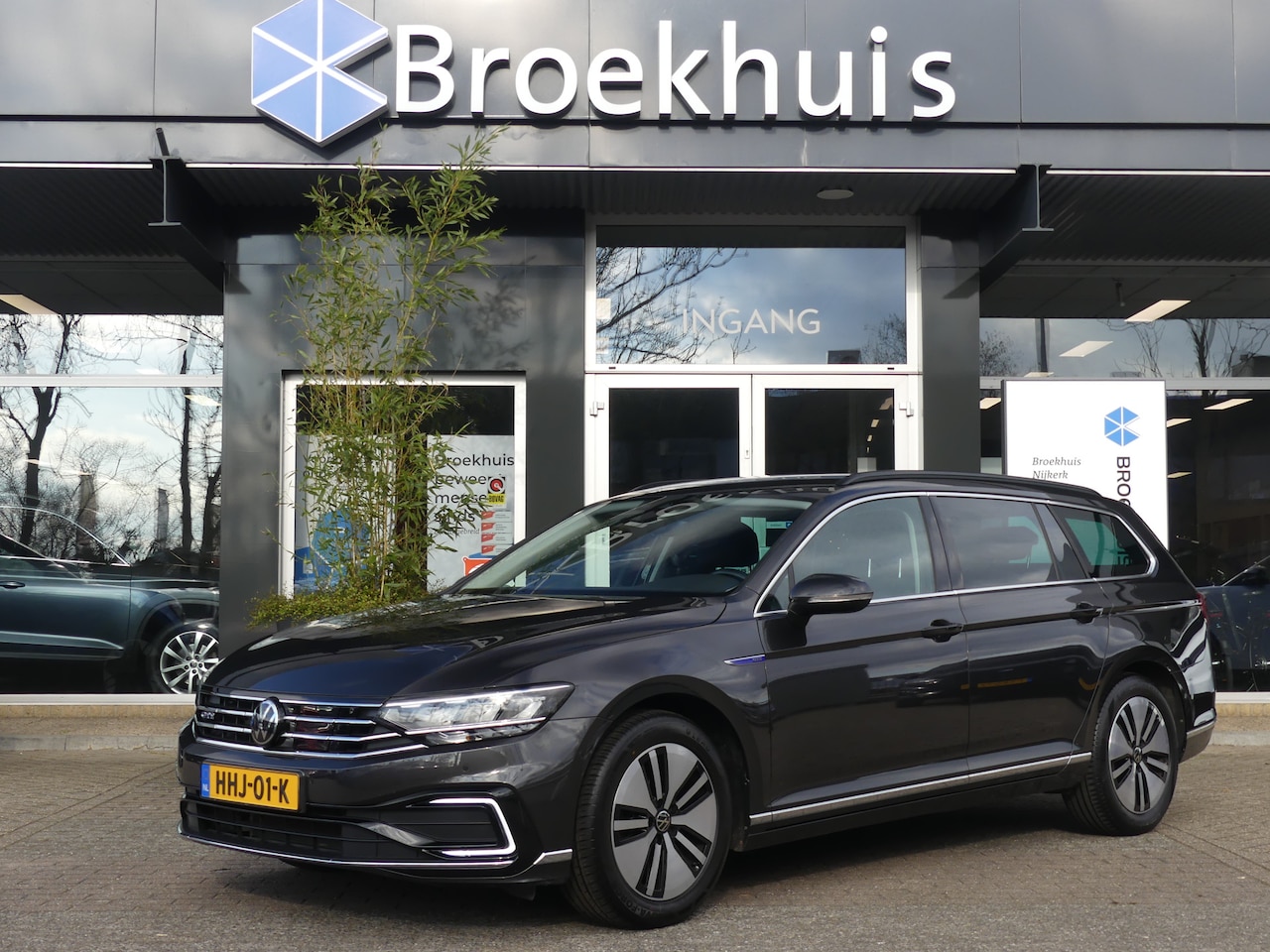 Volkswagen Passat Variant - 1.4 TSI PHEV 218PK GTE Business | TREKHAAK | ADAPTIVE CRUISE | NAVI | STOELVERWARMING | - AutoWereld.nl