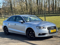 Audi A3 Limousine - 1.4 TFSI CoD Ambition /Automaat/Carplay/Stoelverwarming/