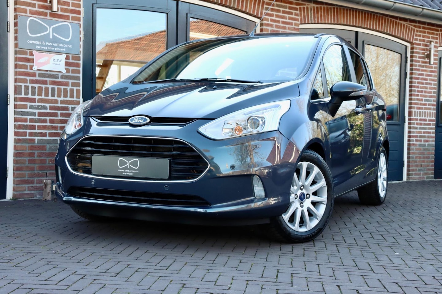 Ford B-Max - 1.6 TI-VCT Titanium | CAMERA | CRUISE | AIRCO | STOELVERW. - AutoWereld.nl