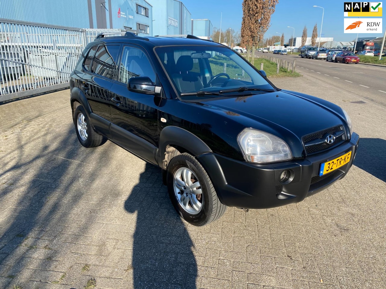 Hyundai Tucson - 2.0i Style 2.0i Style - AutoWereld.nl