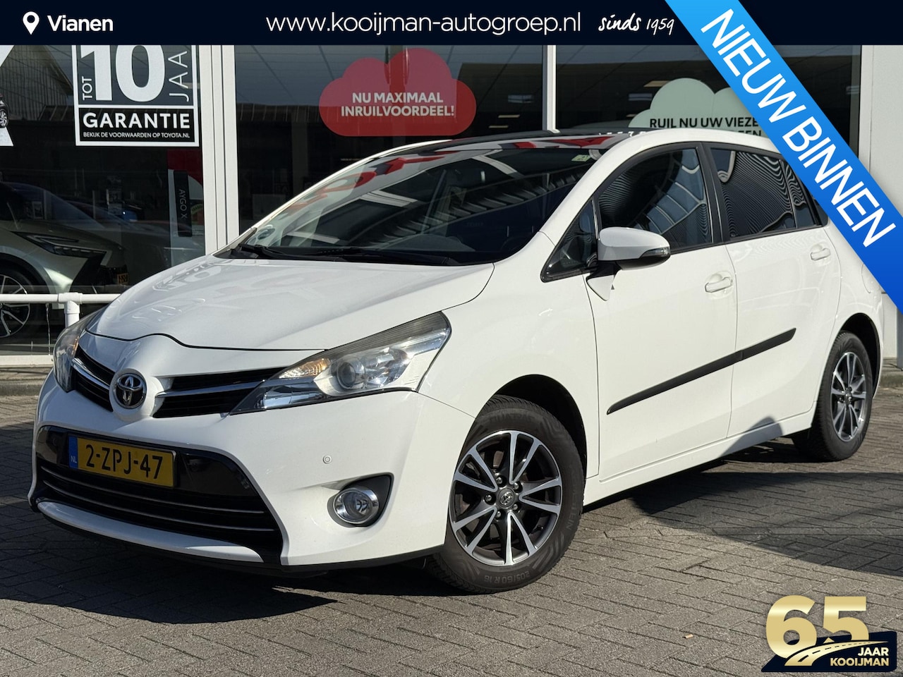 Toyota Verso - 1.8 VVT-i Business 1.8 VVT-i Business - AutoWereld.nl