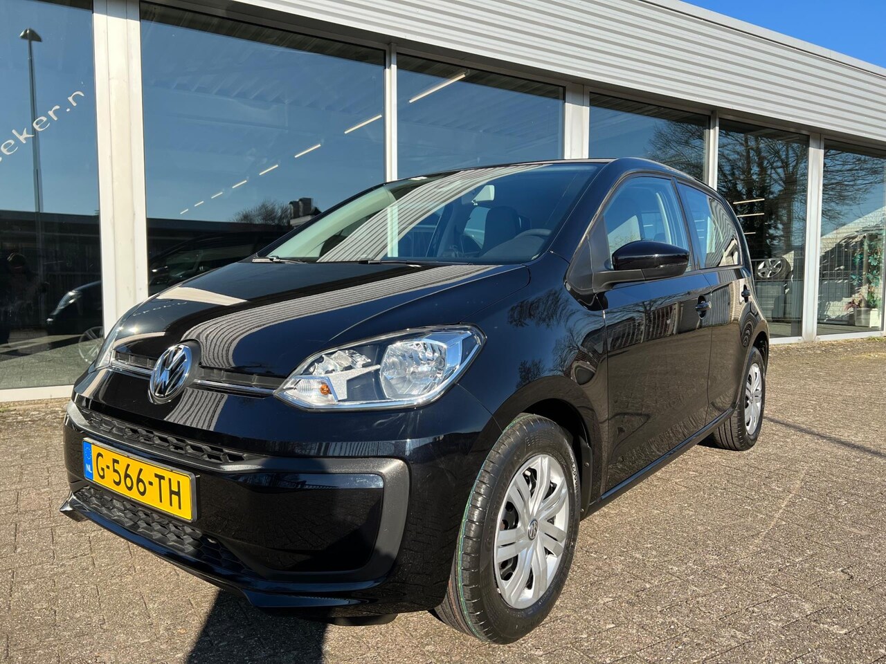 Volkswagen Up! - 1.0 BMT move up! 5 Deurs, Airco, Orig.NL - AutoWereld.nl