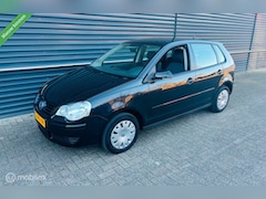 Volkswagen Polo - 1.4-16V 1E EIGENAAR/NWE APK /AIRCO AIRCO /LAGE KM /1e EIGENAAR / DEALER ONDERHOUDEN ELECTR