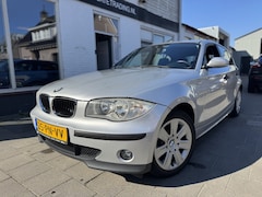 BMW 1-serie - 116i *Lichte Schade