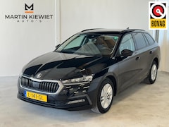 Skoda Octavia Combi - 1.0 e-TSI Business Edition|Automaat|Navigatie|Climate Control