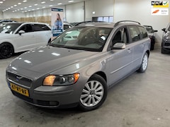 Volvo V50 - 2.4i Momentum / AUTOMAAT / NAP / RIJDT SCHAKELT GOED