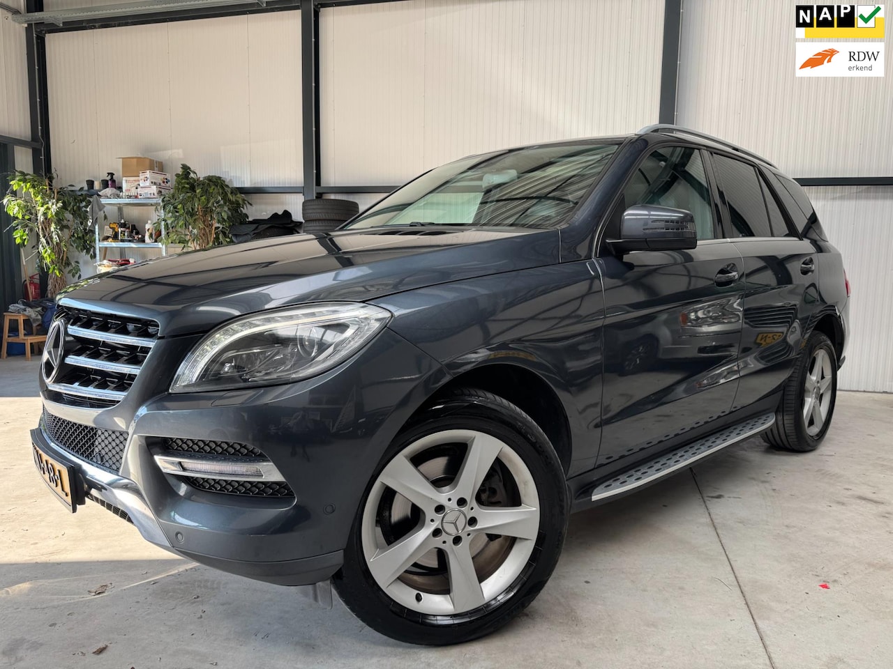 Mercedes-Benz ML-klasse - 250 BLUETEC 4MATIC Schuifdak Trekhaak - AutoWereld.nl