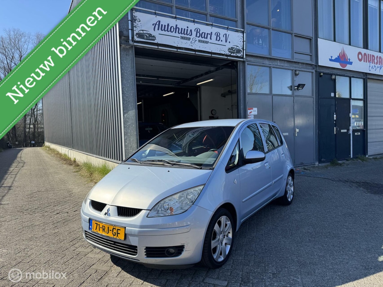 Mitsubishi Colt - 1.5 Inform Cool Pack Airco! Nieuwe APK! NAP Logisch! - AutoWereld.nl