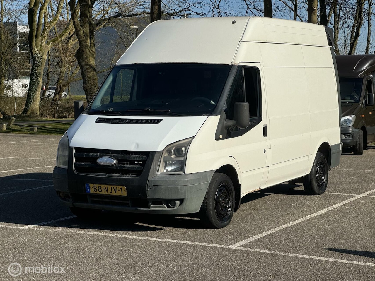 Ford Transit - 260S 2.2 TDCI met LAADKLEP, LEES TEKST ! - AutoWereld.nl