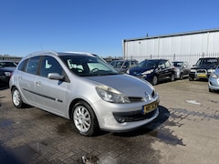 Renault Clio Estate - 1.2 TCE |MOTORSCHADE |ENGINE BROKEN