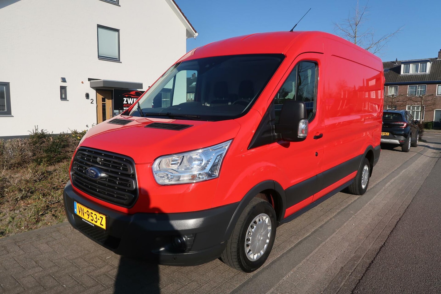 Ford Transit - 290 2.2 TDCI L2H2 AIRCO|BLUETOOTH|CRUISECONTROL|PDC|DEALER ONDERHOUDEN|ZEER MOOI - AutoWereld.nl