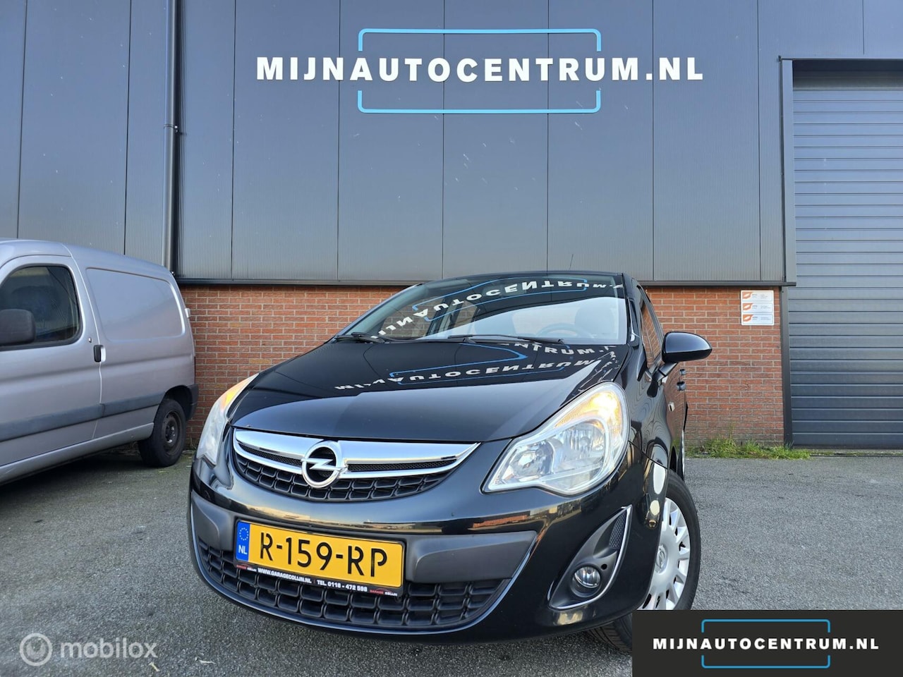 Opel Corsa - 1.2 EcoFlex Design Edition / APK / NAVI / CARPLAY - AutoWereld.nl