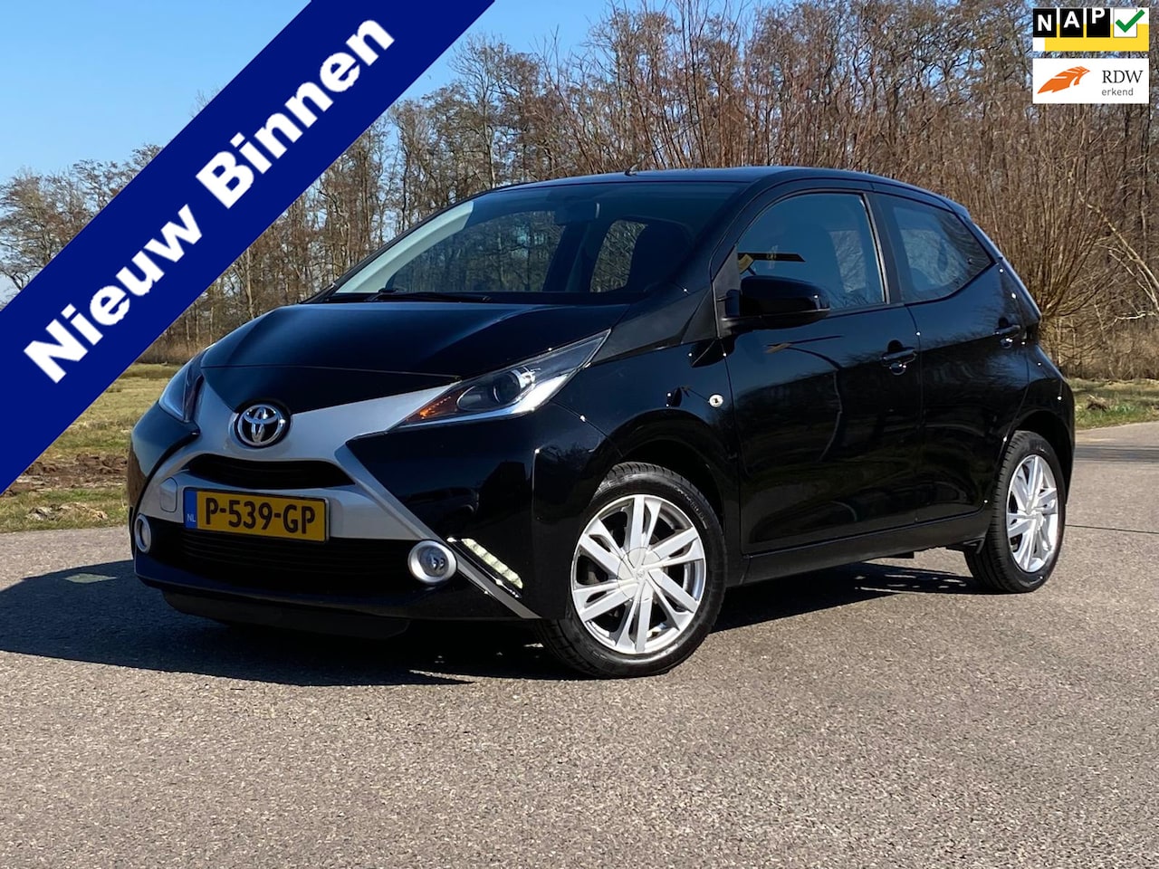 Toyota Aygo - 1.0 VVT-i x-cite 5DRS CAMERA AIRCO CRUISE CONTROL NAP GOED ONDERHOUDEN - AutoWereld.nl