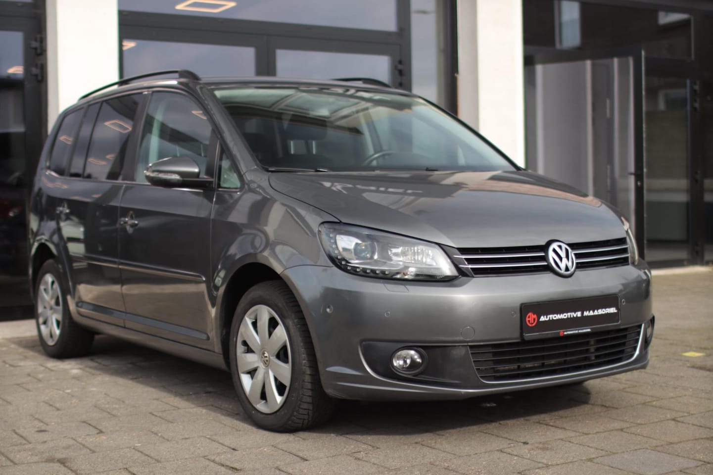 Volkswagen Touran - 1.4 TSI Highline|Bi-Xenon|LED|DSG|Camera|CruiseControl|Navi|Bluetooth - AutoWereld.nl