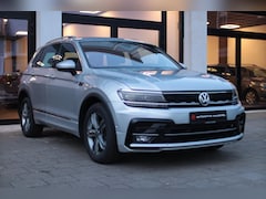 Volkswagen Tiguan - 1.4 TSI 4Motion| R-Line|ACC|DigiDash|18Inch|LaneAssist|