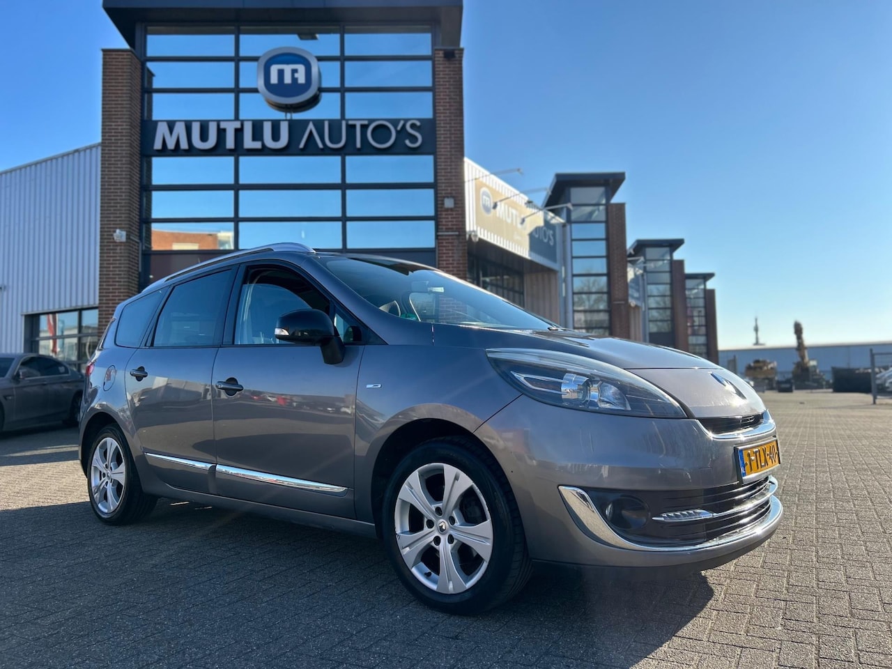 Renault Grand Scénic - 1.2 TCe Bose 7persoon Airco NAVI PDC - AutoWereld.nl