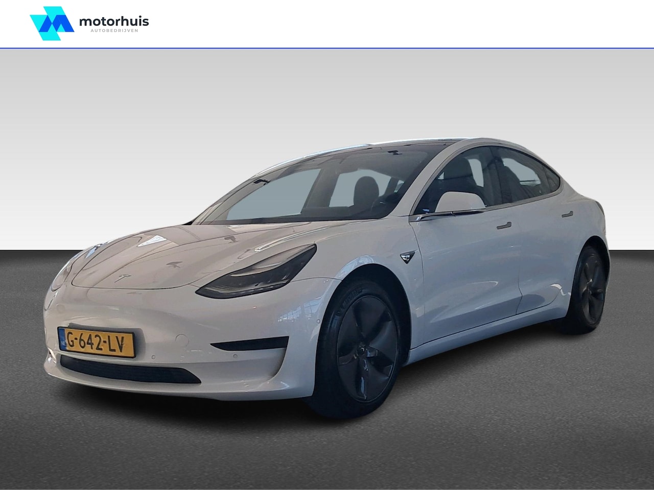 Tesla Model 3 - Standard Plus RWD / Navigatie / Camera / LED - AutoWereld.nl