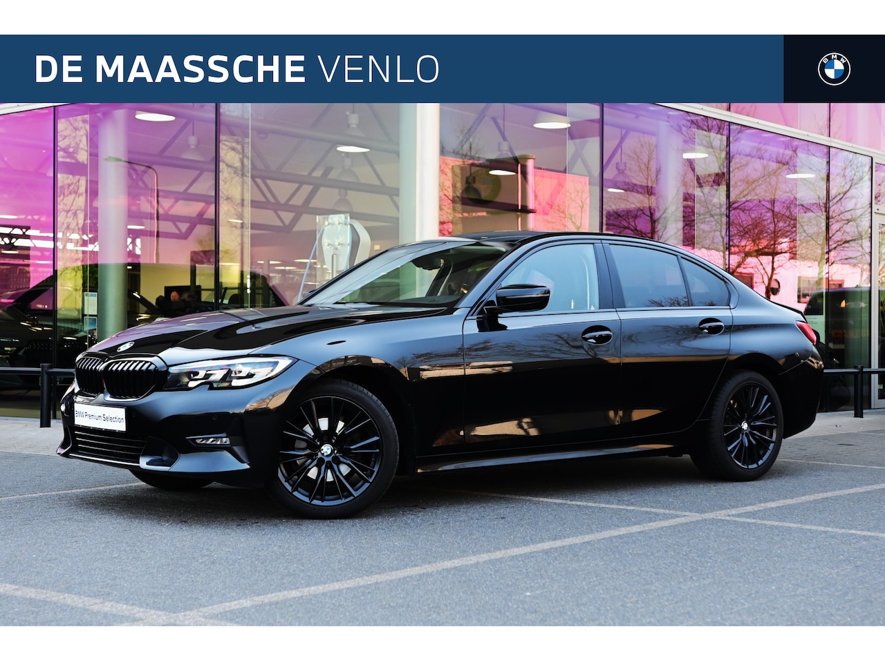 BMW 3-serie - 318i High Executive Sportline Automaat / Navigatie / Cruise Control / 18"LM-velgen - AutoWereld.nl