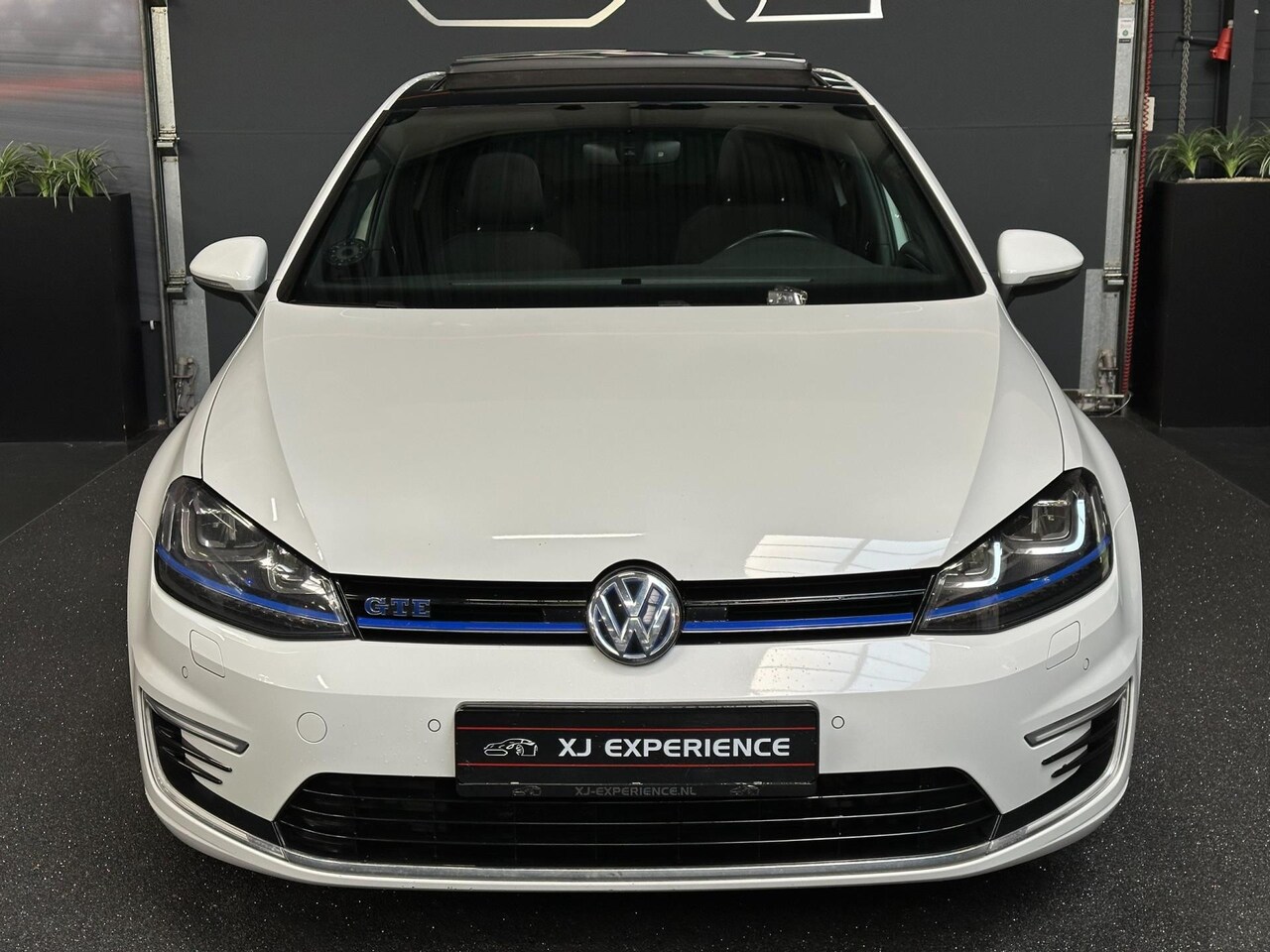 Volkswagen Golf - 1.4 TSI GTE DSG PANORAMADAK - AutoWereld.nl